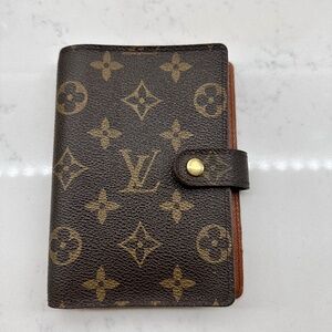 Louis Vuitton Agenda PM